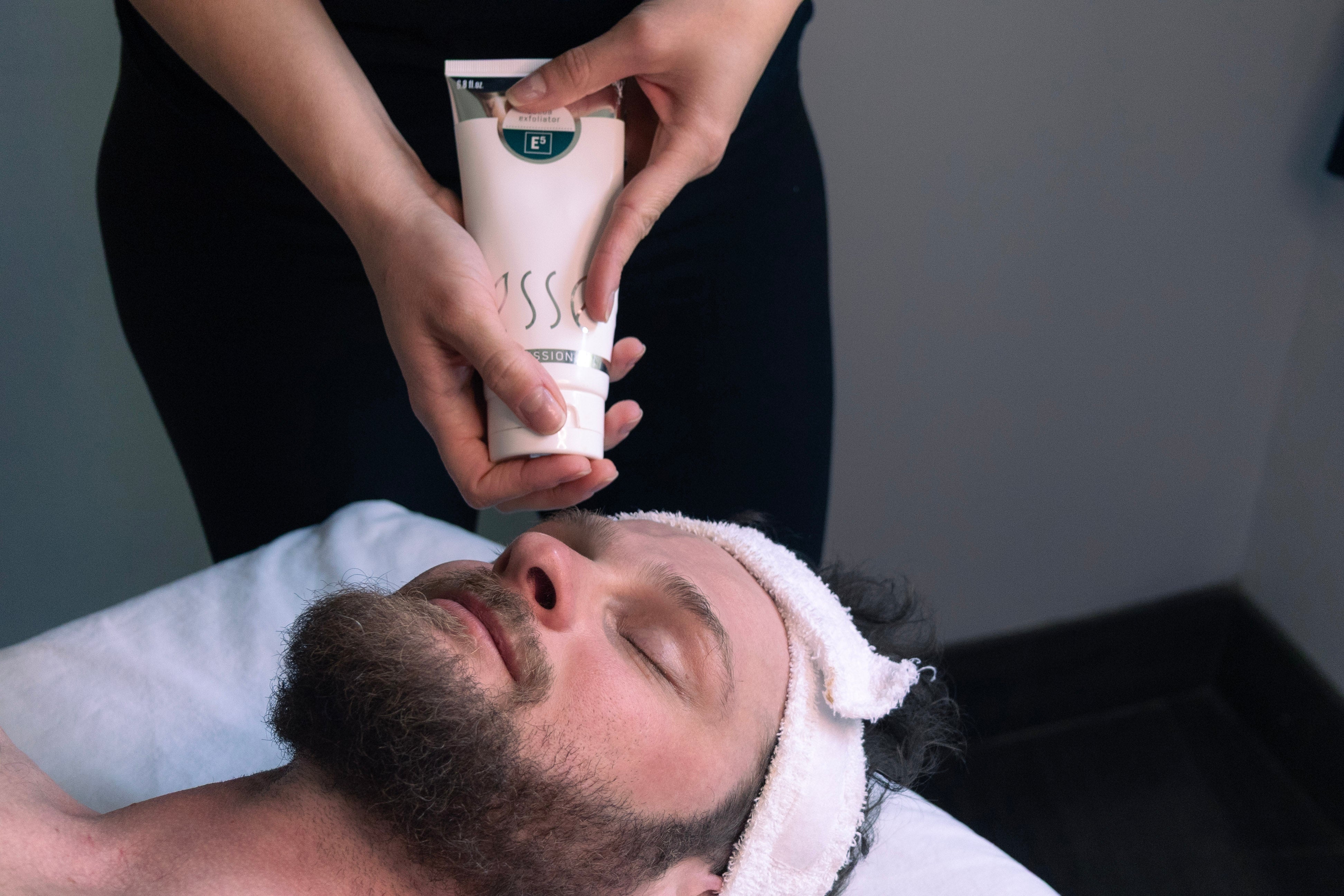 Esse Customized Spa Facial