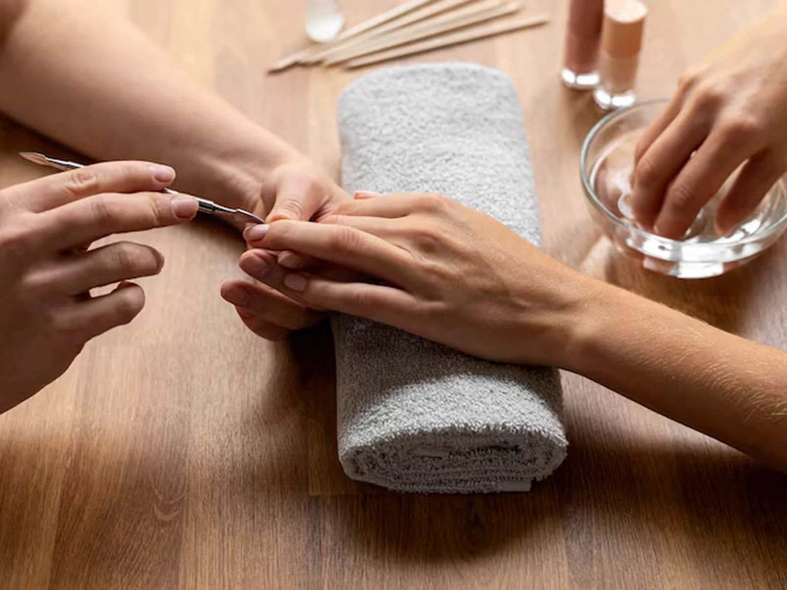 Manicure & Pedicure