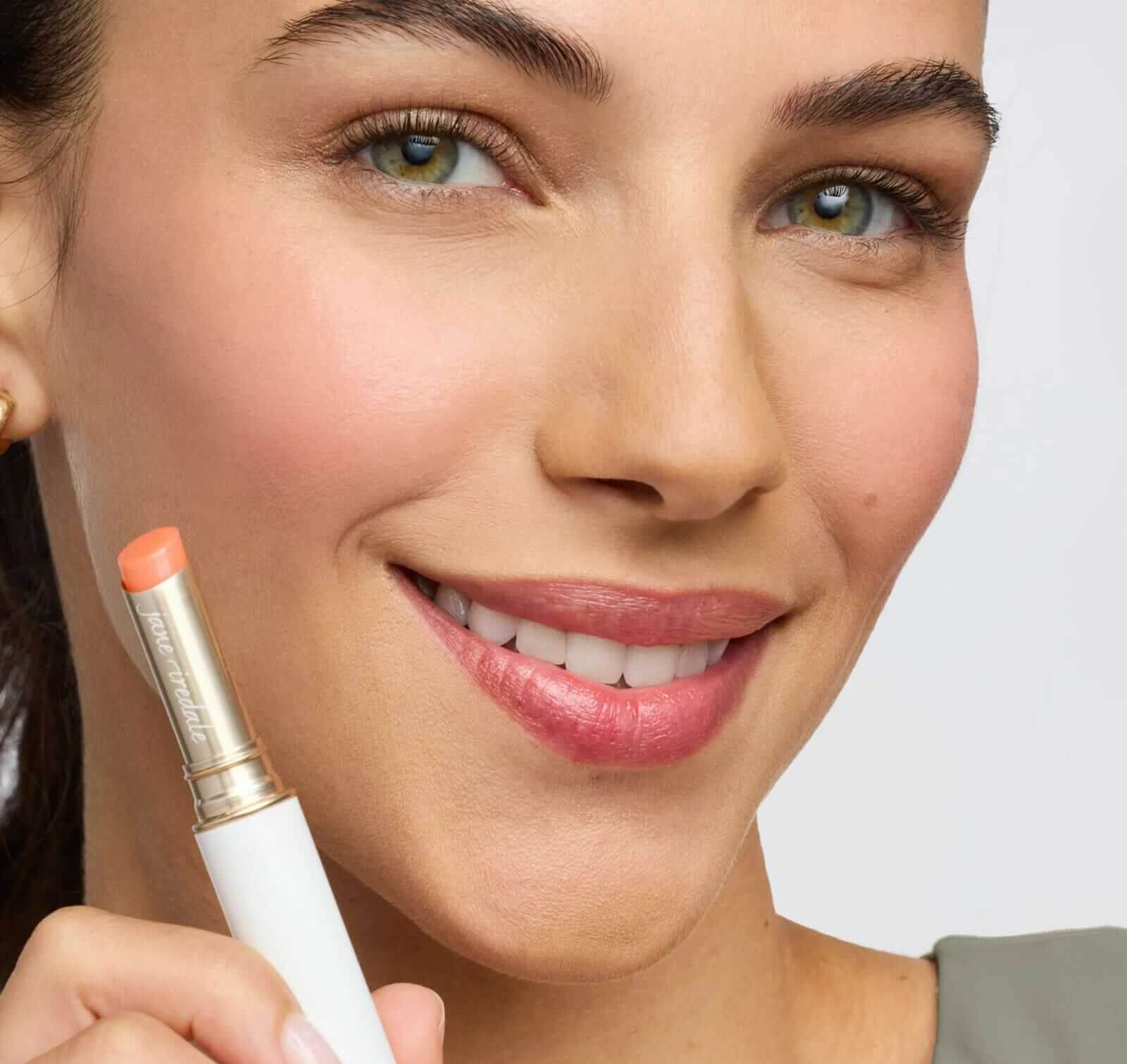 “No-Makeup” Look